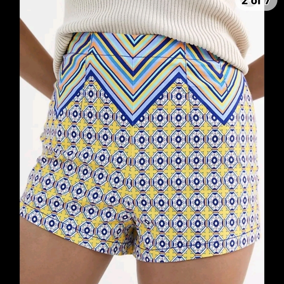 Anthropologie Maeve shorts 🎉Host Pick X2 🎉 - Picture 1 of 8
